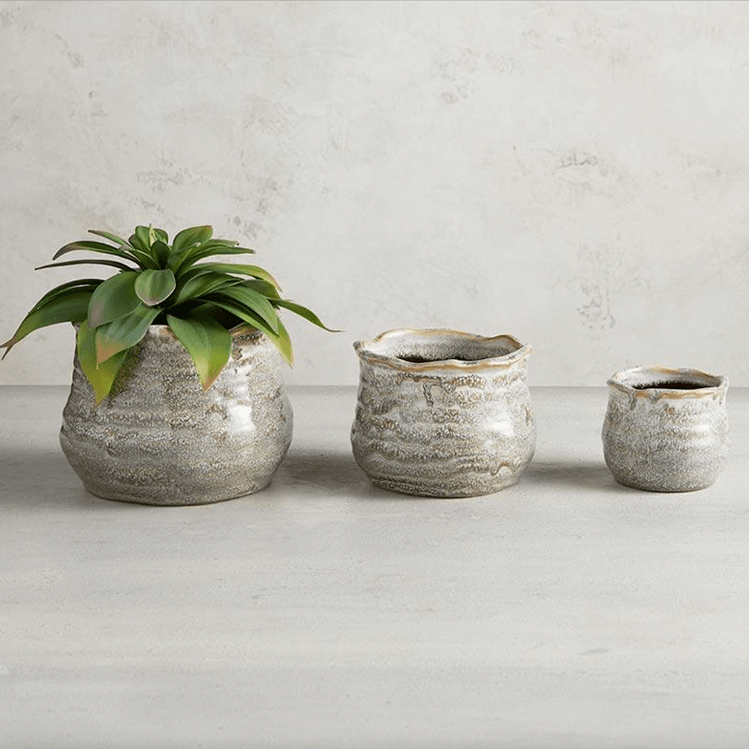 Samara Pot — Ceramic with Scalloped Collar