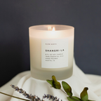 Shangri-La Signature Kerze – Eukalyptus, Lavendel & Zitronengras