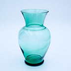 Petrolfarbene mundgeblasene Glasvase – Mid-Century